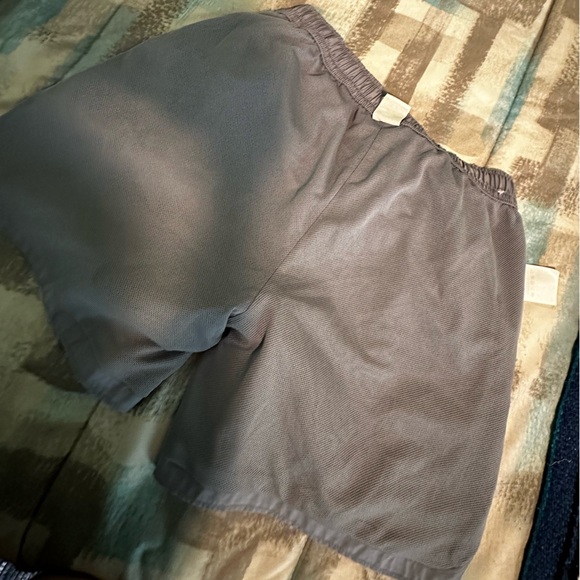 Nike Club Woven Flow Shorts - Picture 4 of 8